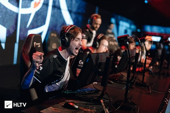 赛季依然能 赛季依然能